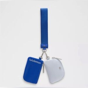 NWT Dual Pouch Wristlet Lululemon Galactic Cobalt Blue